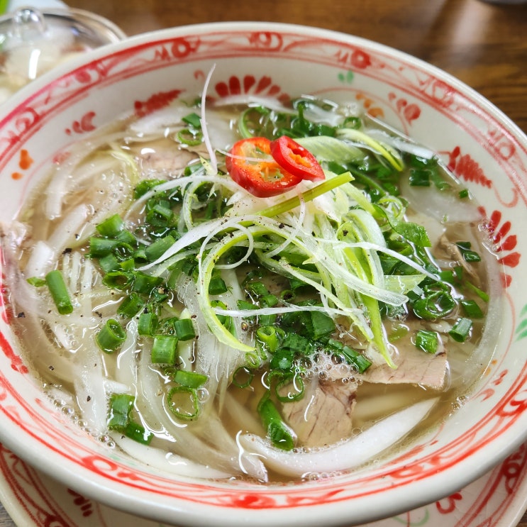  서울역 쌀국수 맛집 '노이덴' - 현지맛 제대로 살렸다! #내돈내산