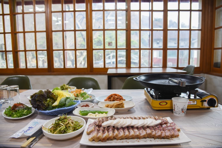 울산 작천정펜션 산머루산장에서 황토가마훈제삼겹!