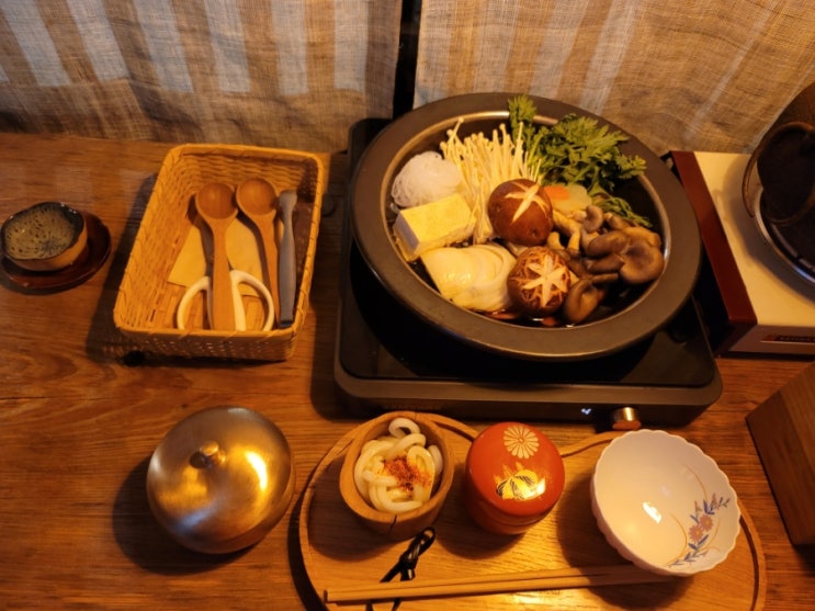 [망원] 일본에 가지 않고 즐기는 일본 관동식 스키야키 맛집, '티노마드 모리' (100% 예약제, 12월까지만 예약 가능!)