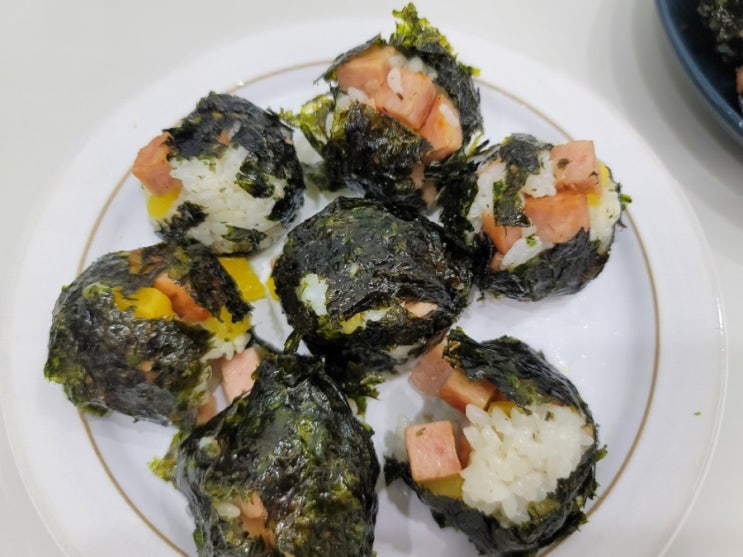  없던 입맛도 돌아오는 밥도둑 반찬 스팸! 초간단요리 스팸주먹밥 만들기