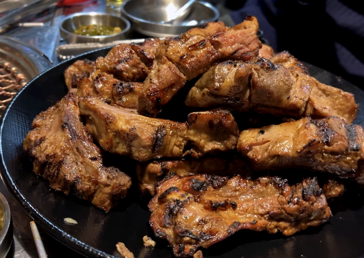  논현동 강남구청역 등갈비 맛집 맛있는 녀석들 해몽 예약 필수