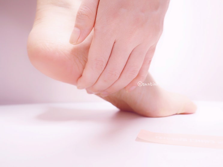 올리브영 추천템 풋팩 하나로 간단하게 발뒤꿈치 발바닥 각질제거 발관리 하기 올리브영 추천템 풋팩 하나로 간단하게 발뒤꿈치 발바닥 각질제거 발관리 하기