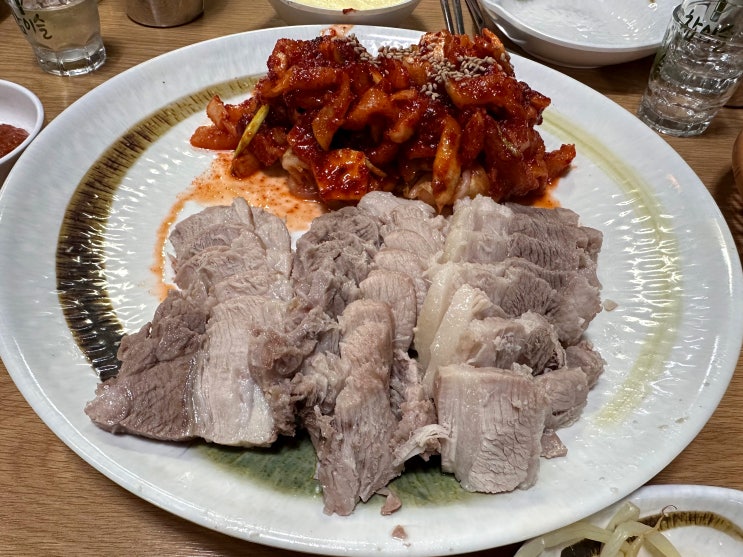 삼해집 영등포 굴보쌈 추천 영등포역 맛집: 서울/영등포