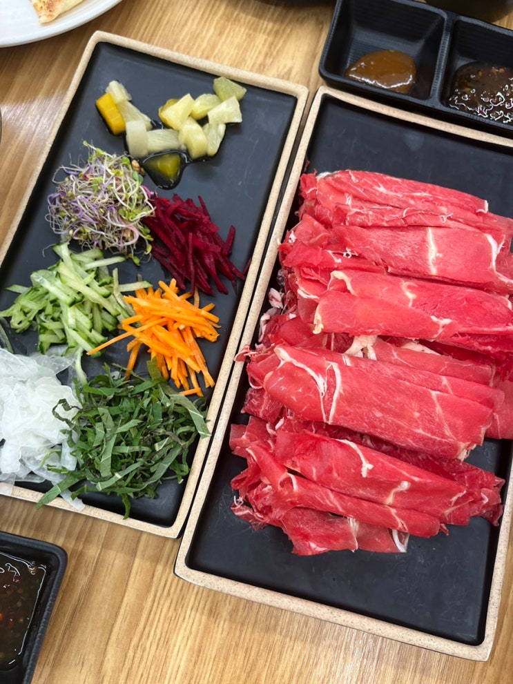  대전 대덕구 송촌동 샐러드바 무한리필 샤브샤브 맛집 추천 샤브톡톡 후기