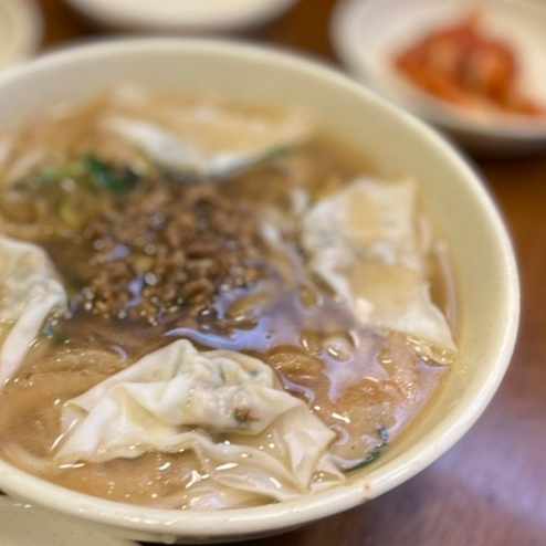  명동교자 본점 찐 만두와 명동칼국수 먹자요~ 이건 국룰