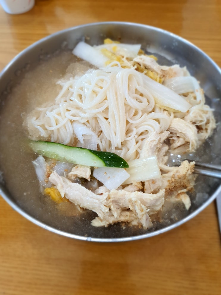  초계국수라는거 처음 먹어봄