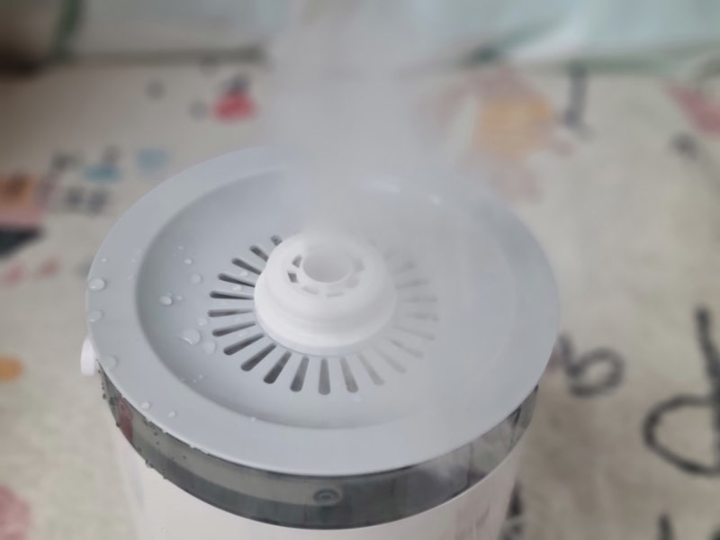 신생아 가습기 추천 회전 분사력으로 촉촉한 후기 4