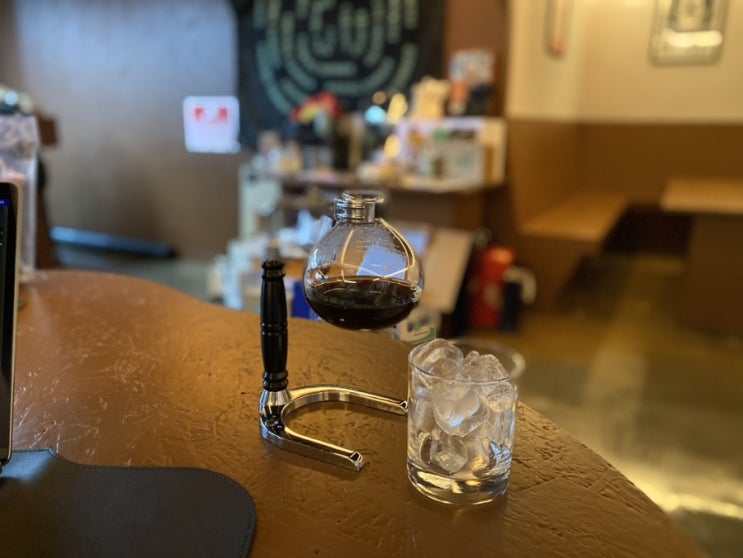  게토 힙한 창원 신상카페