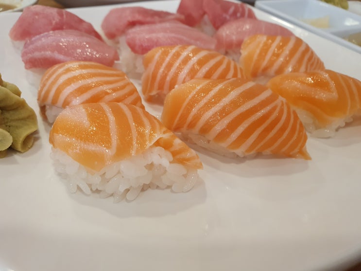  논현역 초밥 은행골 논현점 샤르르 녹는 맛!