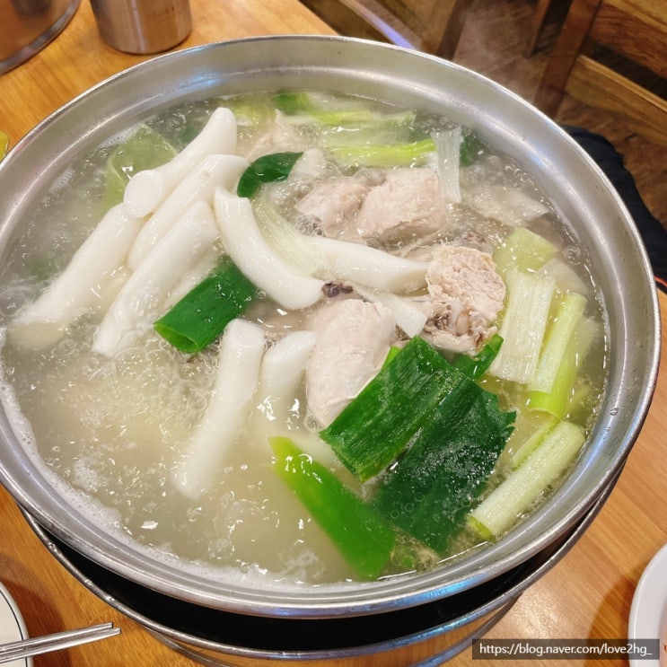  [종로3가/종각 맛집] 첫눈 온 날! 깔끔하고 따뜻한 국물이 땡길때 <백부장집 닭한마리>