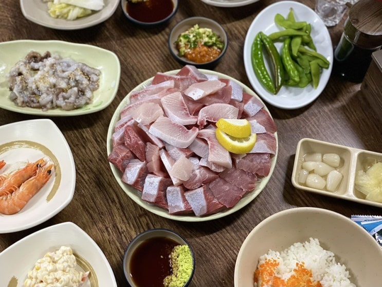  홍대입구역 대방어 맛집 바다회사랑 본점 평일 저녁 웨이팅 후기