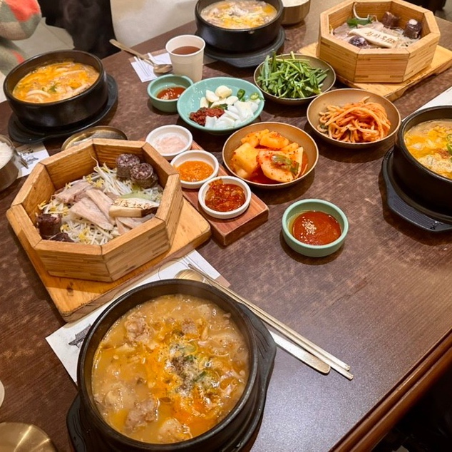  [을지로3가 점심 맛집] 청와옥 - 점심시간 항상 줄서서 먹는 순대국
