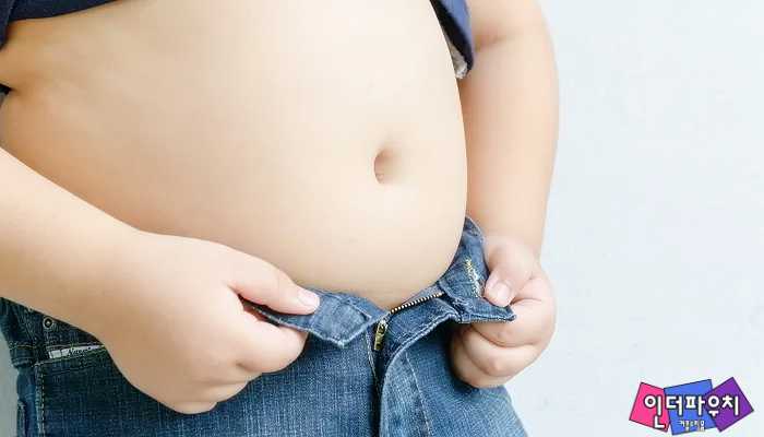  뚱뚱한 여자가 날씬한 여자보다 성병 걸릴 가능성 낮다...과학적인 이유