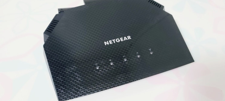  유무선공유기 설치도 간편 NETGEAR RAX10 와이파이6 공유기