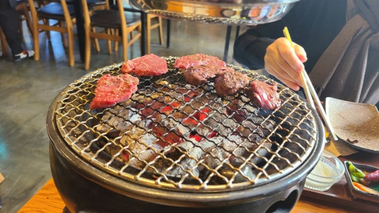  가로수길 점심 신사역 점심 야키니쿠 규