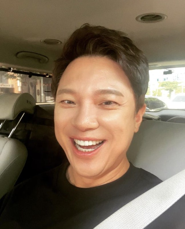 정성화 영화 영웅과 뮤지컬 영웅의 주인공