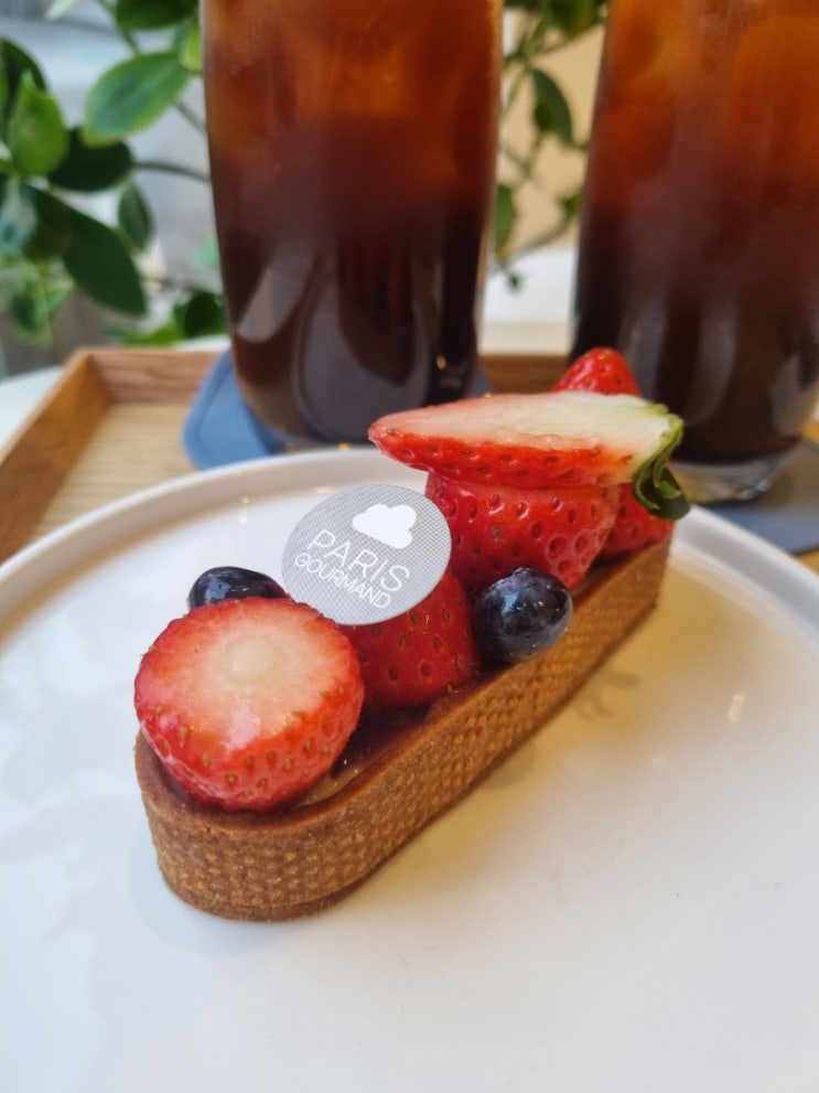  [연남동 카페] 아늑하고 빵이 맛있는 <파리구르멍> 추천!