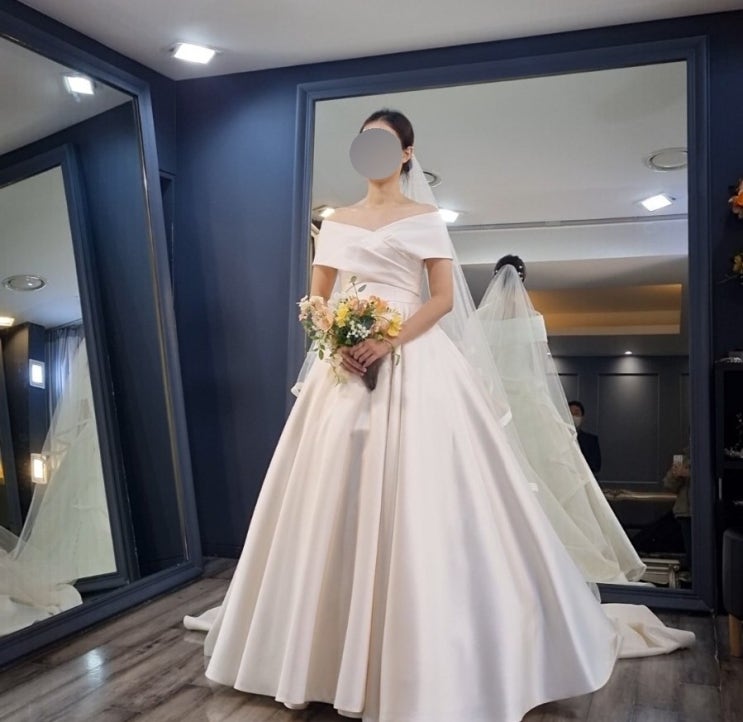  W19_ 에스띠아 본식 드레스 셀렉(2부 드레스) & 스케치북 프러포즈
