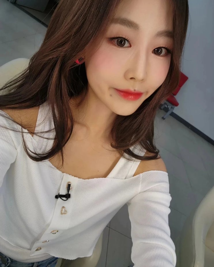 러블리즈 출신 이수정(베이비소울), "너무 말랐다" 걱정될 수준으로 앙상한 다리...충격 다이어트 근황 러블리즈 출신 이수정(베이비소울), "너무 말랐다" 걱정될 수준으로 앙상한 다리...충격 다이어트 근황
