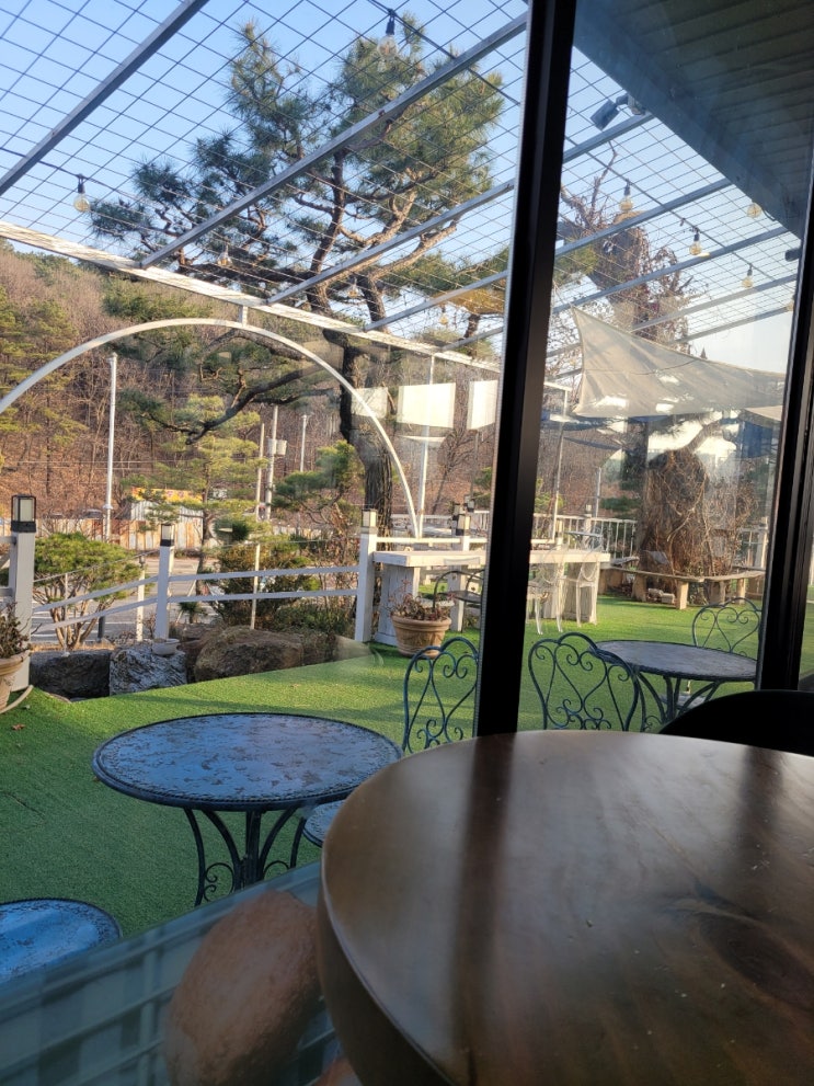  용인 빵 맛집 - 주차장 넓은 카페 빵샘 제빵소-