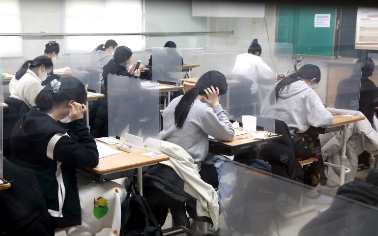  대학교 합격 문자 수험생 노리는 보이스피싱