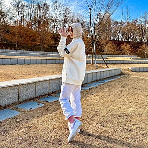 내셔널지오그래픽 기모 맨투맨으로 깔끔한 겨울 데일리룩 완성!❄️
