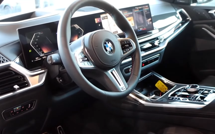  2023 BMW X7 페이스리프트 모델 달라진 점은?
