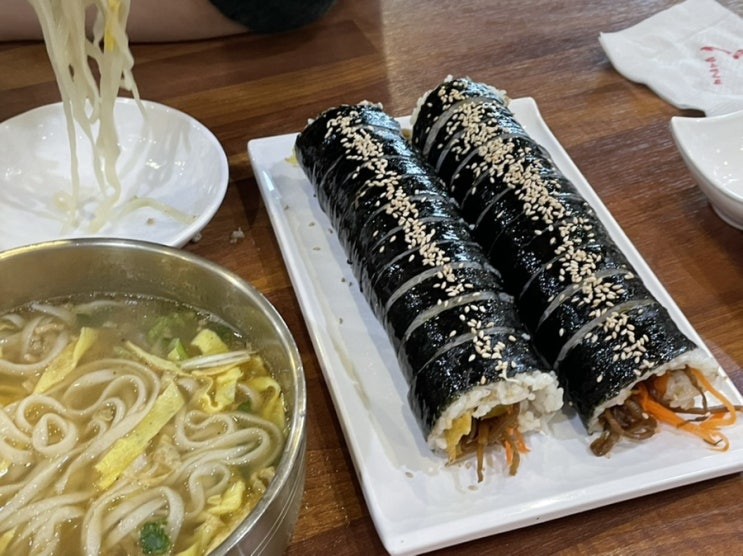  여수현지인맛집 - 국동칼국수 & 육전김밥 후기