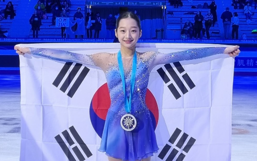대한민국 빙상 만세!!(김민선 스피드 500 월드컵 3연속 금메달, 쇼트트랙 3차대회 금금, 14살 신지아 피겨 주니어 그랑프리 은메달, 린샤오쥔 OUT)