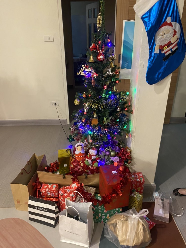  미리한 더운날의 X-MAS 파티