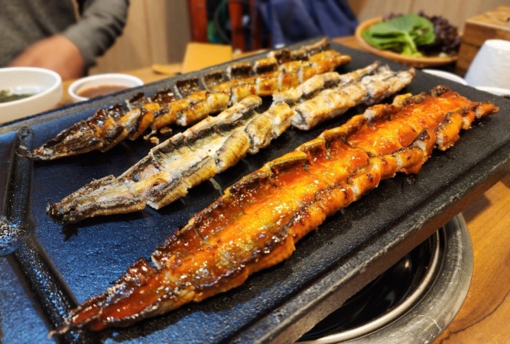 동원민물장어 : 서울 장어 맛집 소금구이 간장구이  시청 북창동 장어 맛집 모임 룸 식당