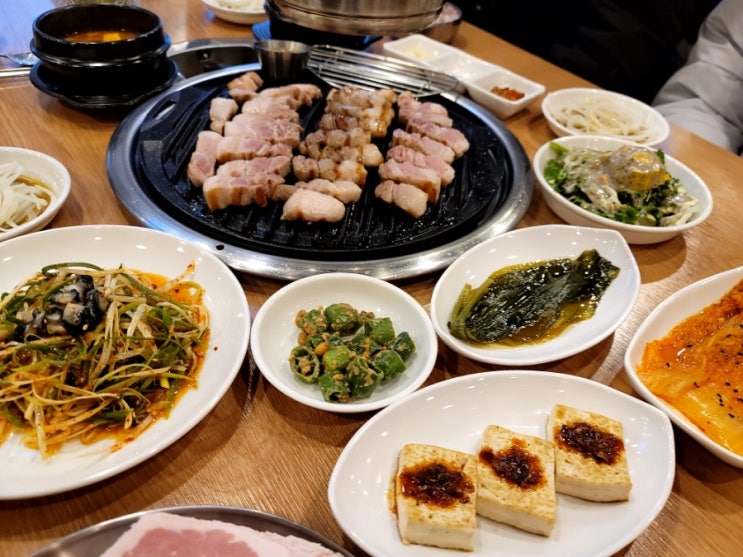 만수리 맛집 돈비가 청주 오송점 삼겹살 후기