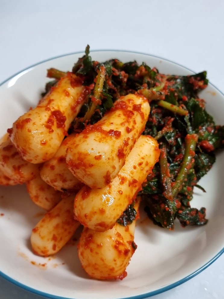  강원도 삼척친구가 선녀김치란 브랜드로 총각김치 배추김치 김치주문을 받고 있다고 합니다 나만 맛보기 아까워 공유함 해봅니다.