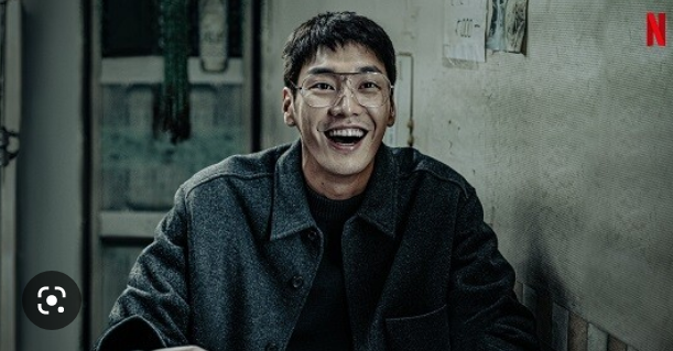 썸바디 남주 김영광 프로필, 드라마 배역, 안경, 노출씬