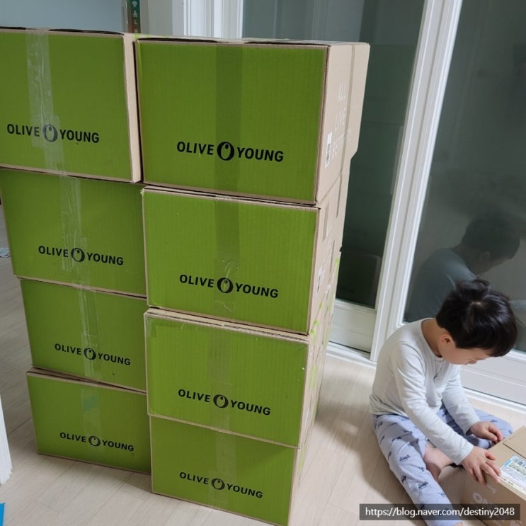  물티슈와 세탁세제까지 생활필수품 쟁여두기