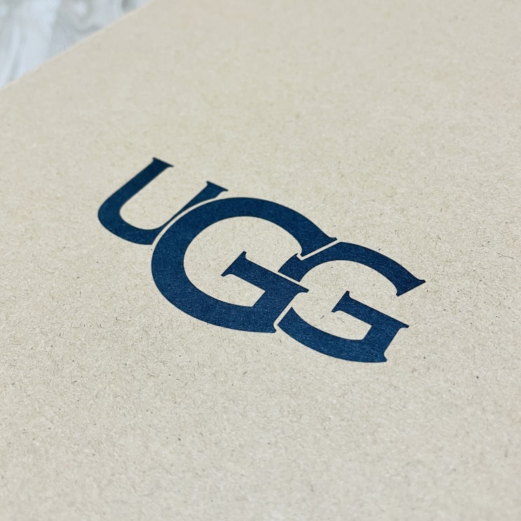  [UGG]디스케트 240 내돈내산