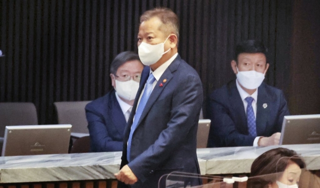 '이상민 해임건의안' 與 퇴장 속 野 단독 처리…尹정부 두번째 '이상민 해임건의안' 與 퇴장 속 野 단독 처리…尹정부 두번째