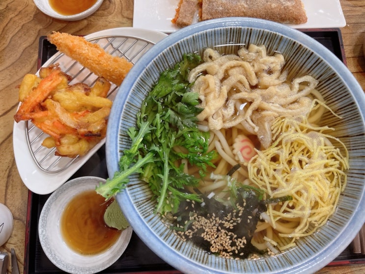  [전민동 맛집] 소바도 맛있지만 겨울엔 따끈한 우동국물! 전민동 의령소바 수라청 우동과 돈까스 그리고 메밀만두와 감자만두