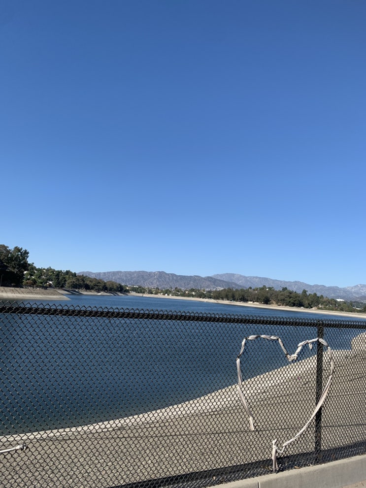  LA한인택시 & LA산책 저수지 실버레이크 미도우스(Silver Lake Meadows)
