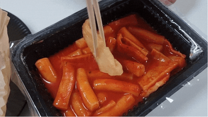  석관동 철이 야끼만두 추억의 맛 학교 앞 분식집 바삭한 야끼만두 식품 리뷰