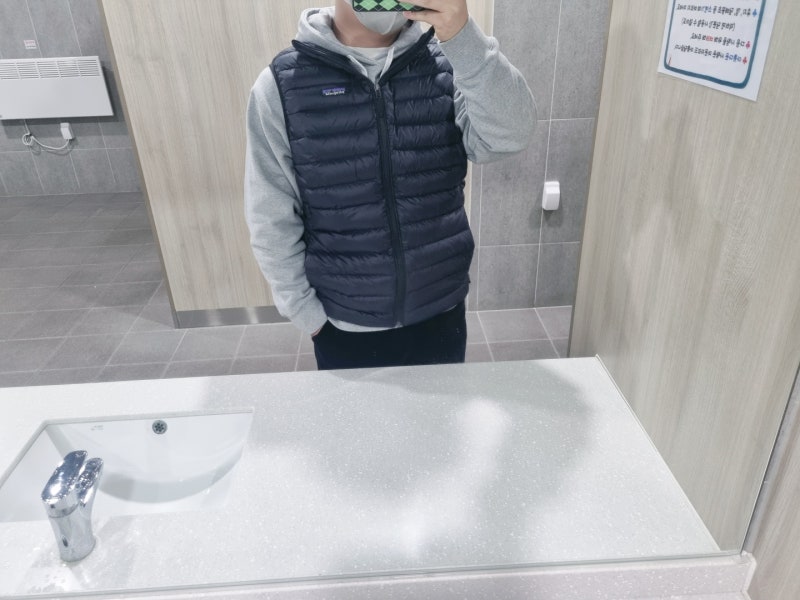 파타고니아 패딩조끼 가볍고 활동성 좋은 다운스웨터 베스트 굿초이스