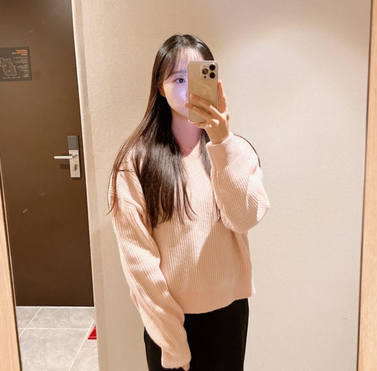  sie 시에 필로 리브드 니트 , 플루오 보다 더 취저인듯