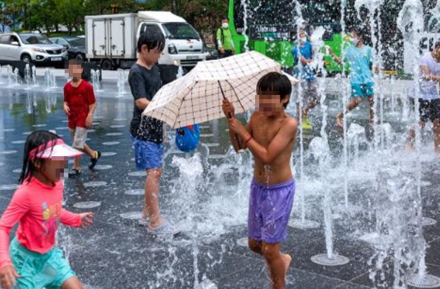 외신들, 한국 연령계산법 개정 대대적 보도 외신들, 한국 연령계산법 개정 대대적 보도