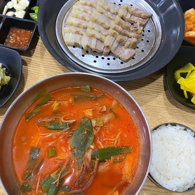  [이천맛집] 고기 가득 얼큰한 육개장으로 든든한 한 끼 ‘두품 육개장’