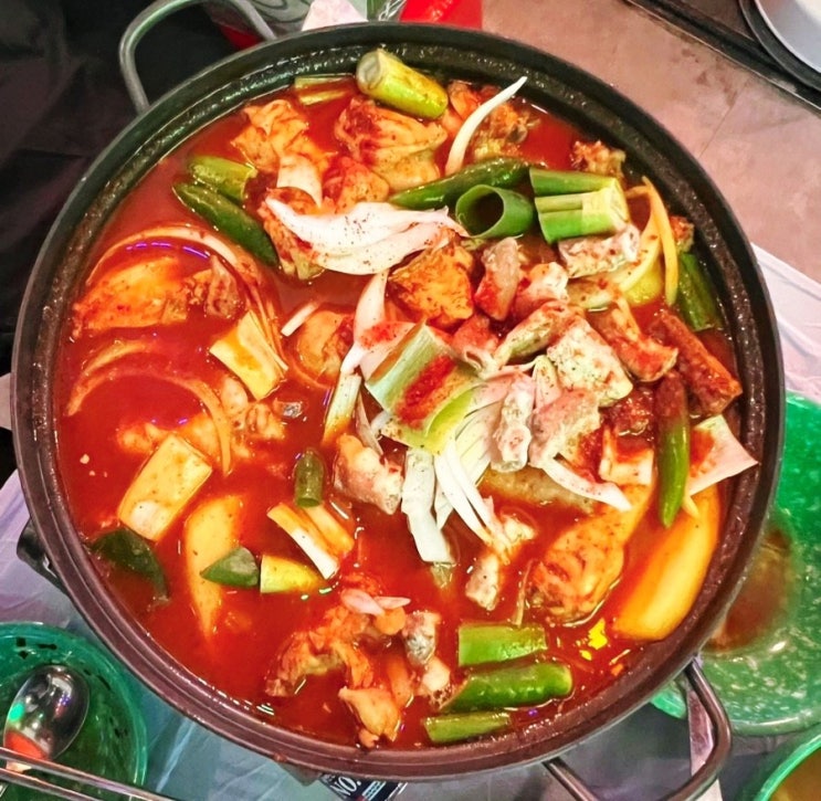 까치산역 술집 골목상회 마라탕처럼 중독성 강한 매콤달달 곱도리탕 까치산역 술집 골목상회 마라탕처럼 중독성 강한 매콤달달 곱도리탕