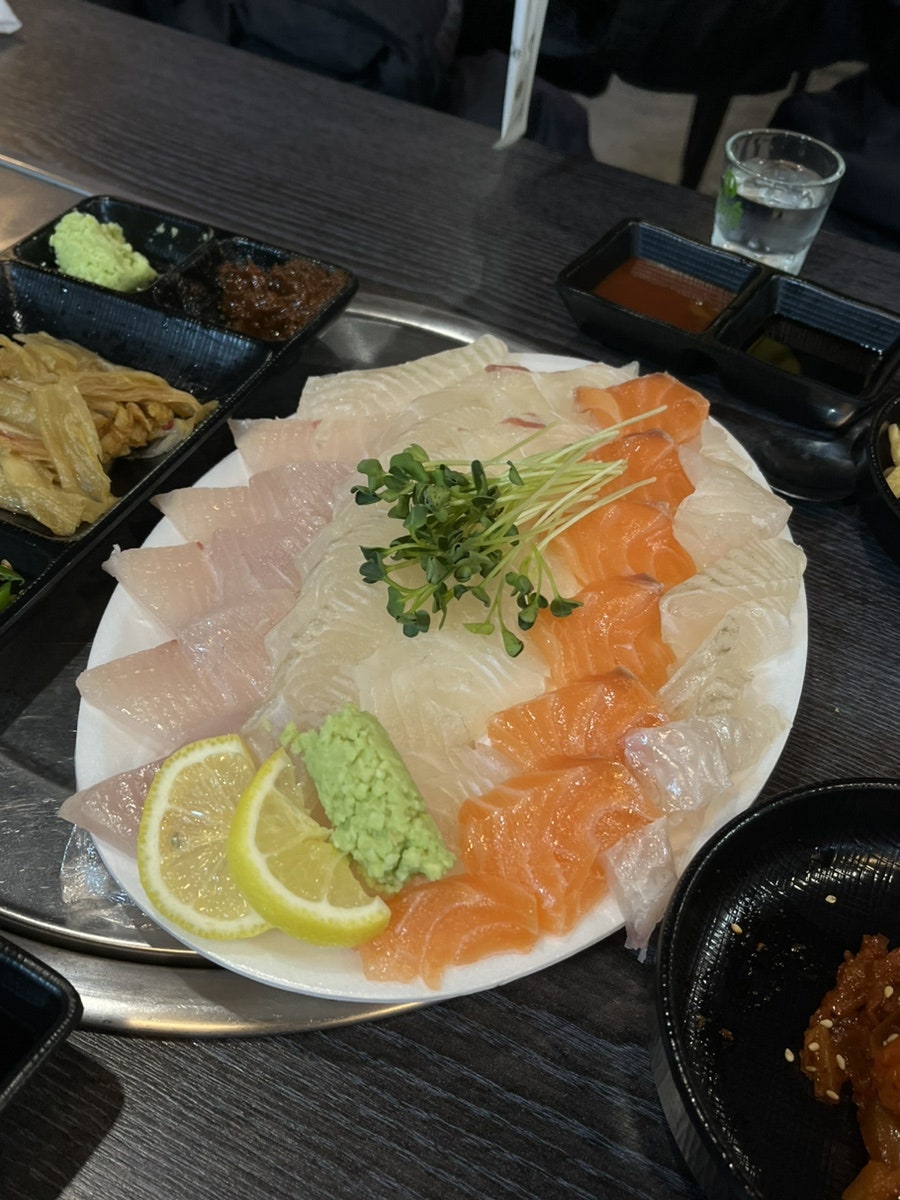 훈훈수산마켓 시흥목감점 사진 4