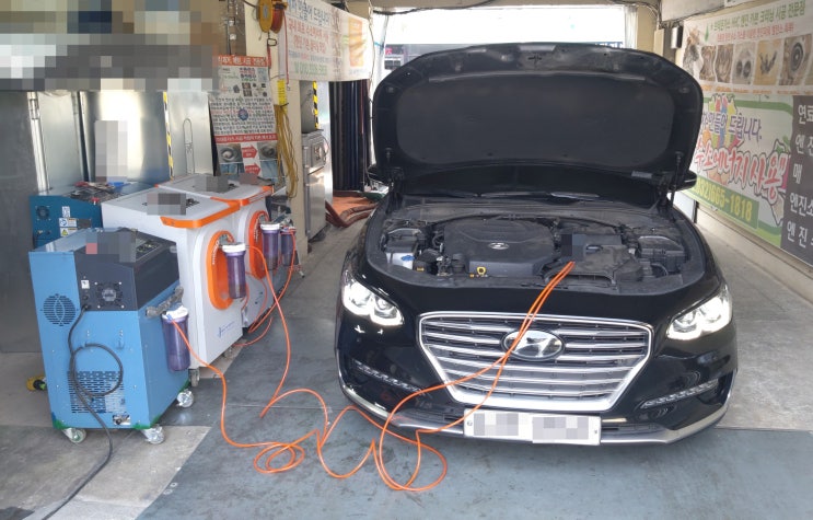  현대그랜져 인젝터클리닝 흡기클리닝 동시 세척 방법입니다