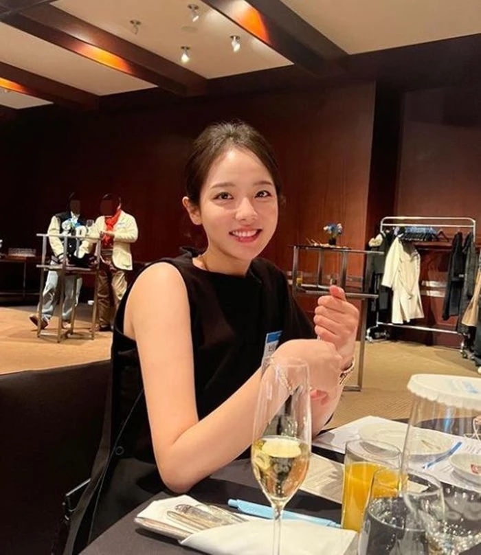 배우 출신 기업인 최선정, 시어머니 선우은숙 맘 아플라? 남편 이상원 육아 모습 공개 배우 출신 기업인 최선정, 시어머니 선우은숙 맘 아플라? 남편 이상원 육아 모습 공개