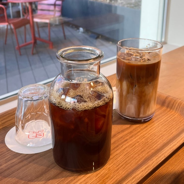  용산 아이파크몰 카페 '포비' 라떼 베이글 맛집