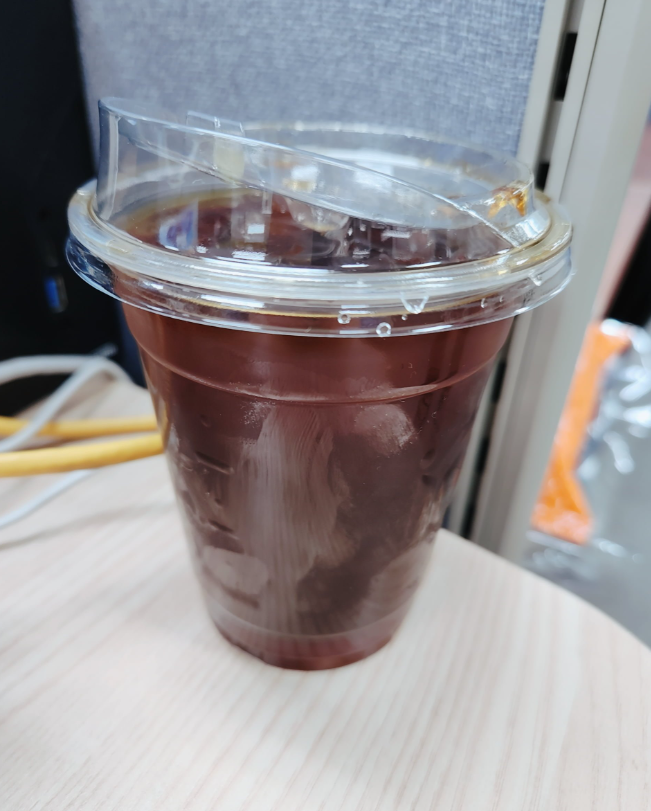  오늘같은 강추위 얼죽아 포기못하죠
